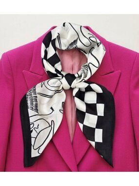 ⭐Black White Checkered Silky Satin Scarf Figural Print Luxury Square Fashion New